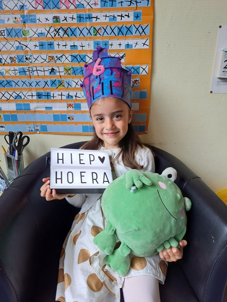 Zes zoenen voor Elif!