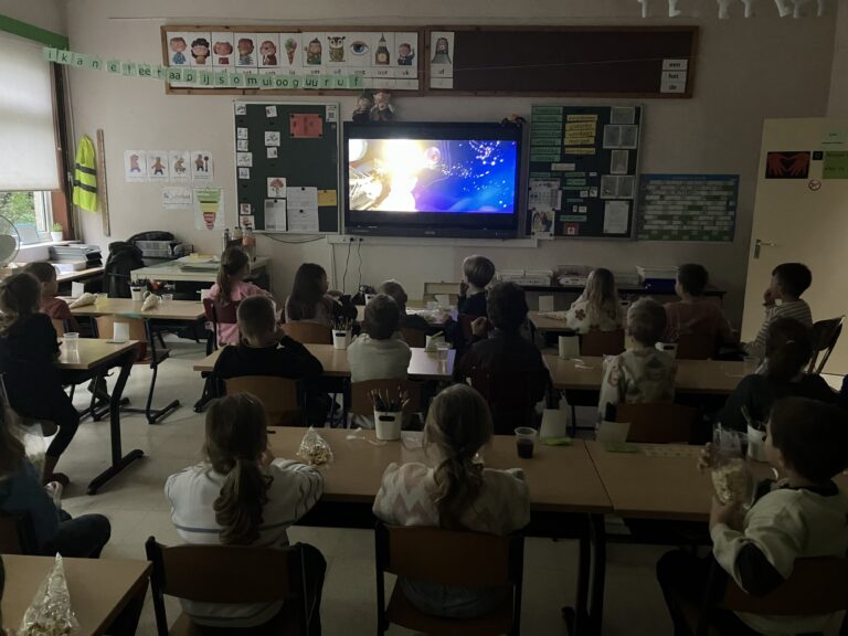 1B wint de pannenkoekenverkoop!