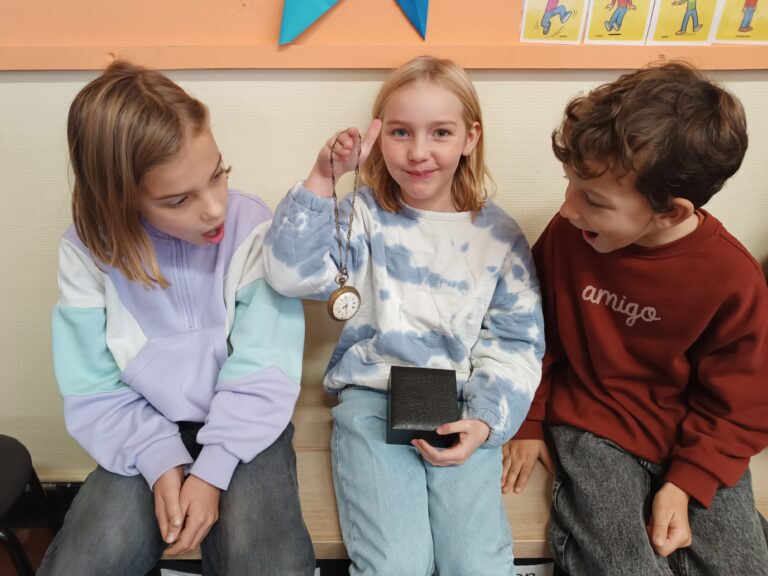 Oud familievoorwerp voorstellen