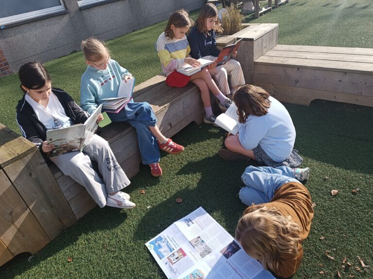 Jeugdboekenmaand… We werken rond dieren.