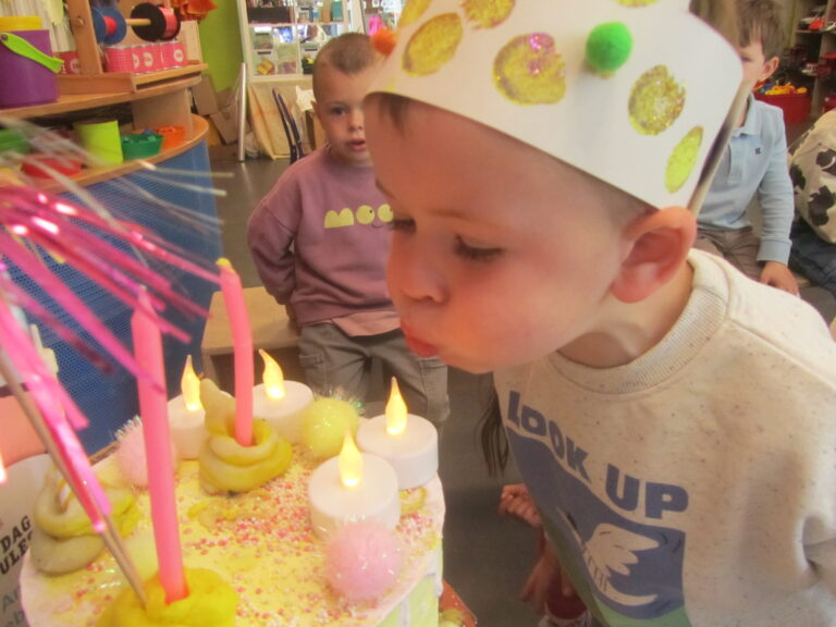 Leon wordt 4 jaar!